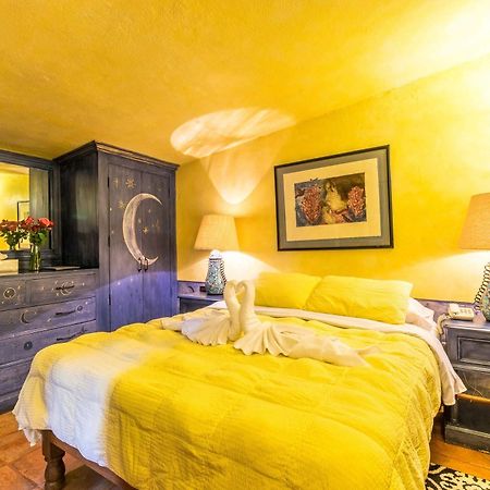 Casa Puesta Del Sol Hotel ซานมิเกล เด อาเญนเด ภายนอก รูปภาพ