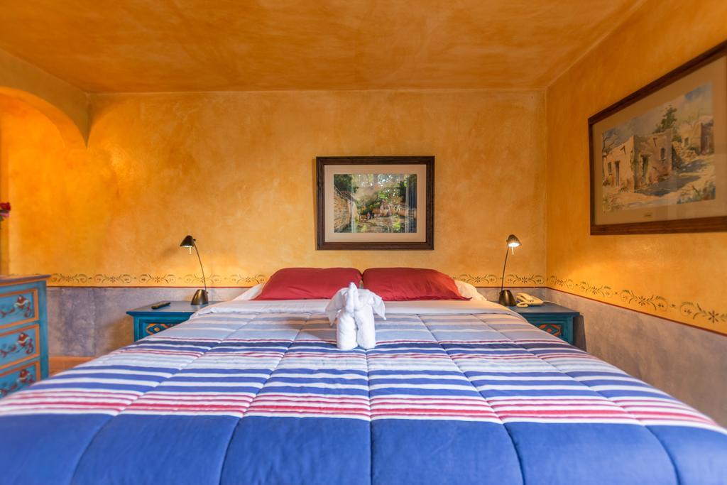 Casa Puesta Del Sol Hotel ซานมิเกล เด อาเญนเด ภายนอก รูปภาพ