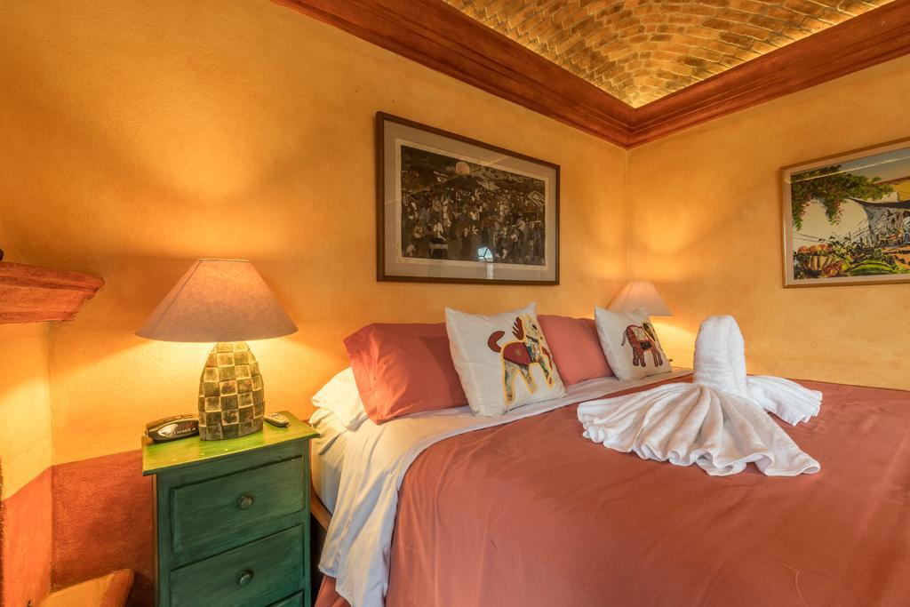 Casa Puesta Del Sol Hotel ซานมิเกล เด อาเญนเด ภายนอก รูปภาพ