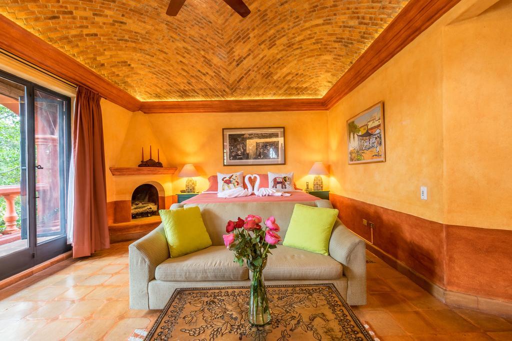 Casa Puesta Del Sol Hotel ซานมิเกล เด อาเญนเด ภายนอก รูปภาพ